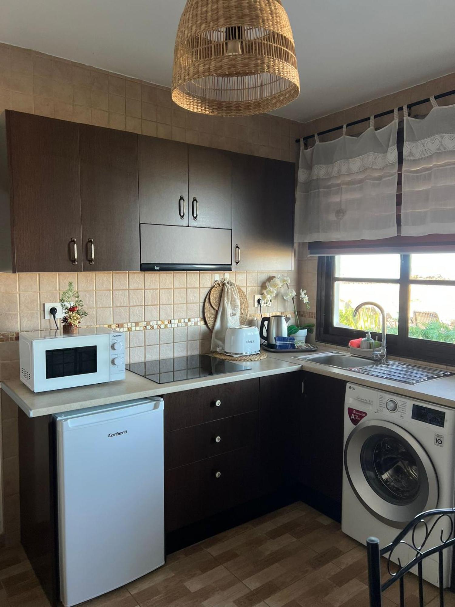 Apartamento Meliyeri1 1ª Linea De Playa El Cotillo  Экстерьер фото